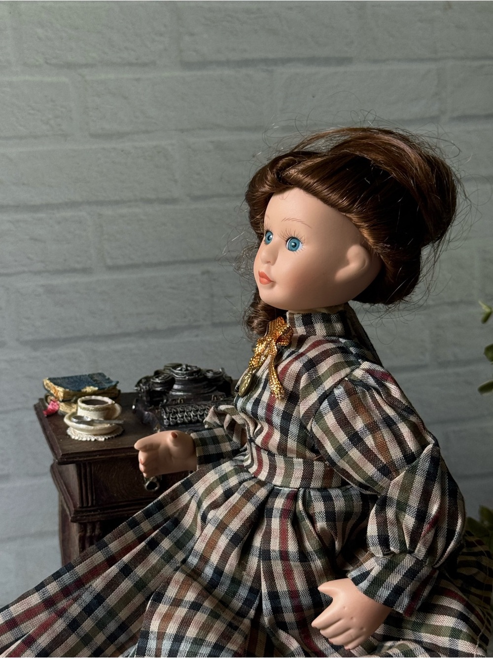 12" Cracker Barrel Doll "Rachel" Forever Friends "Let's Play Office" - Picture 8 of 16